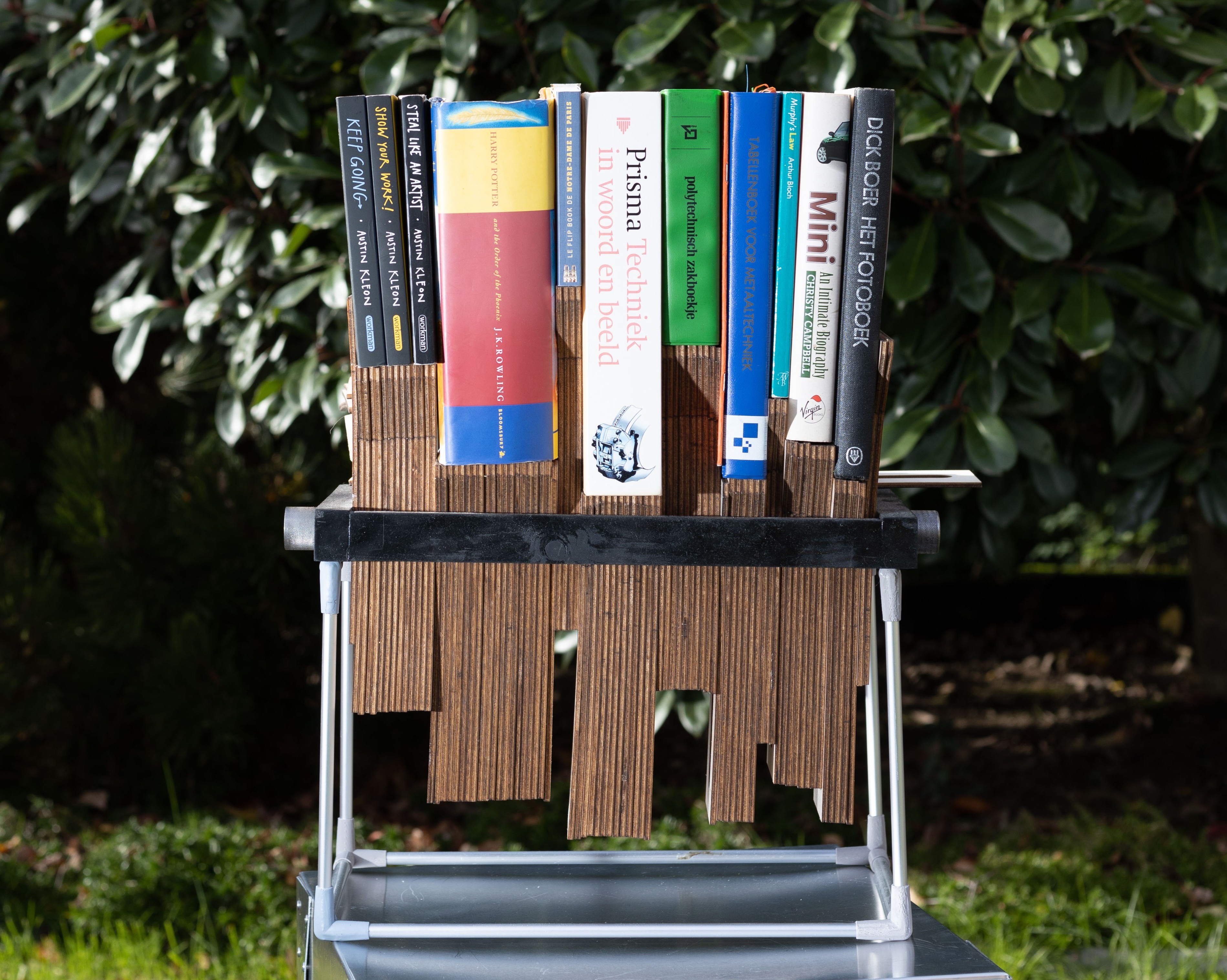 Contour Bookshelf