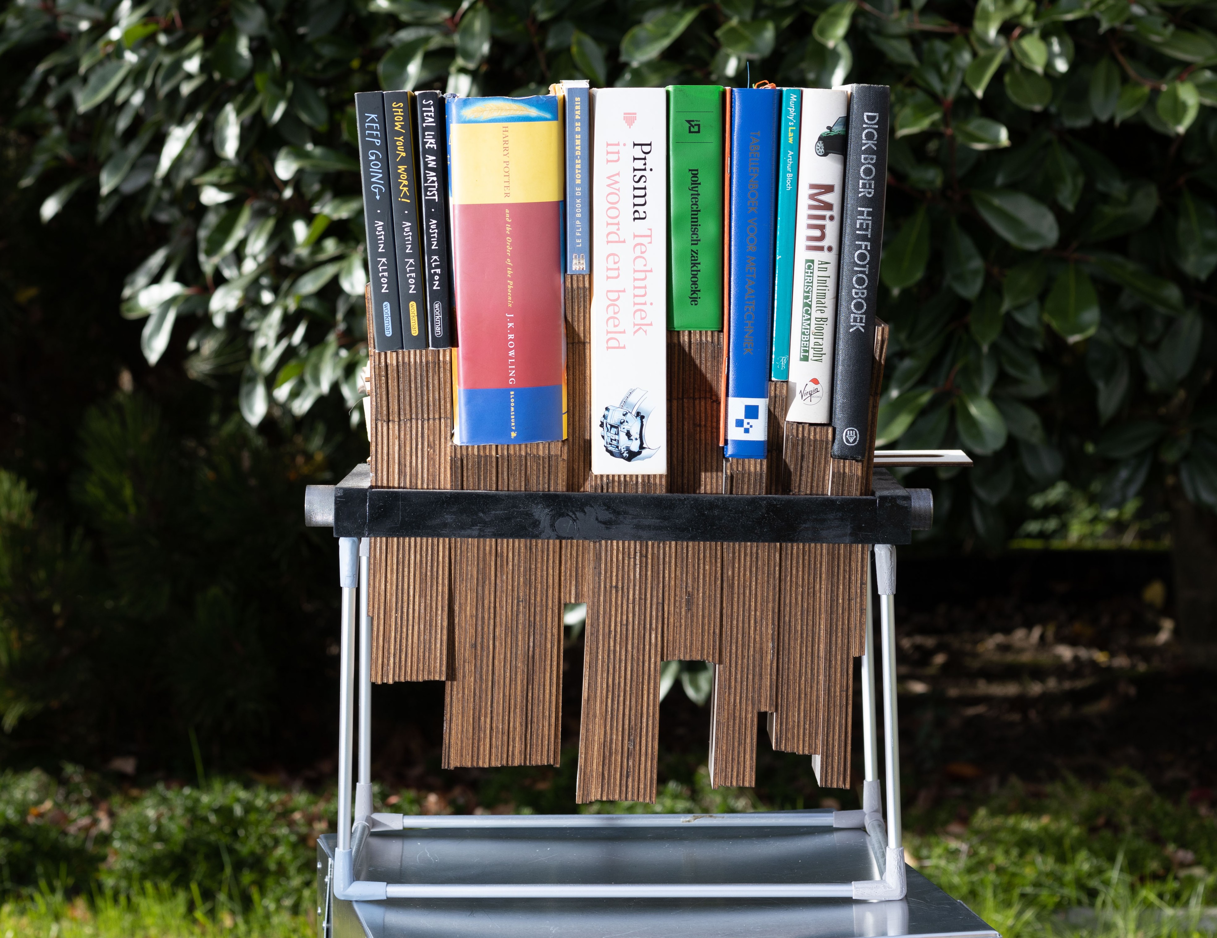 Contour Bookshelf